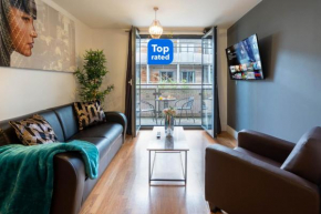 Haus Balcony Apartment l 2 Single Beds l Arcadian l China Town l TOP RATED